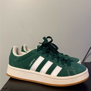 Green Adidas Campuses. Size 5.5 Kids, 7 Women’s. Great condition.
